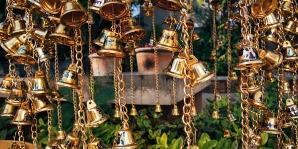 Photo iron chandelier