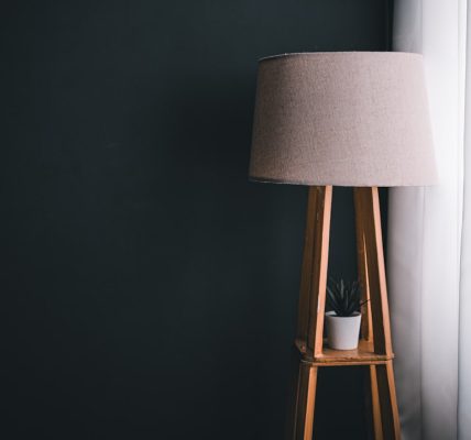 Photo oak tripod floor lamp
